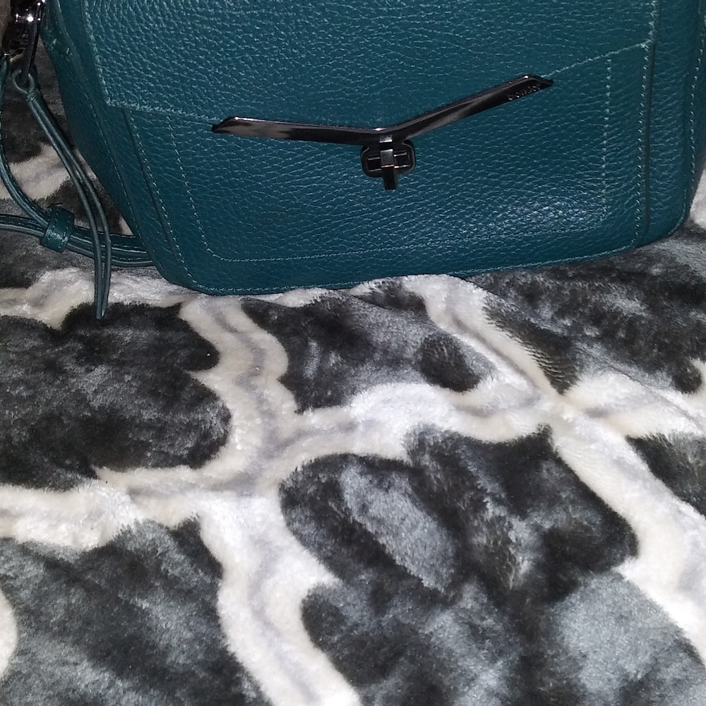 Botkier Purse - Picture 5 of 7